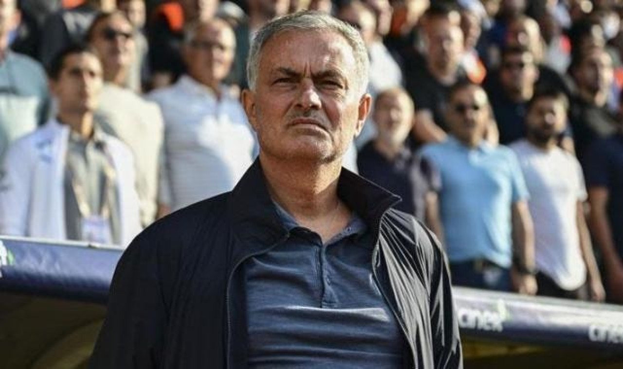 İDDİAYA ANINDA YALANLAMA! MOURINHO’NUN TEPKİSİ OKAN BURUK’A DEĞİL ALİ KOÇ’A MIYDI?