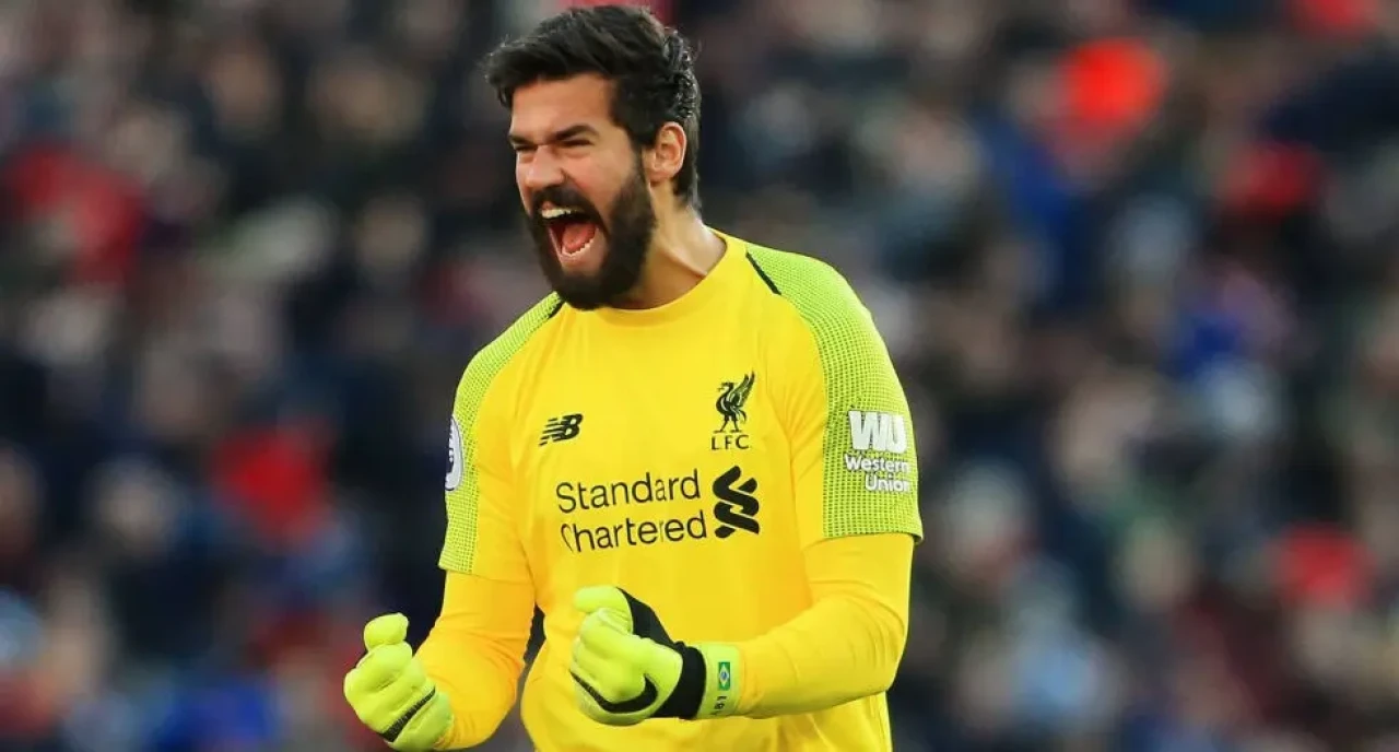 Galatasaray’ın Yeni Transferi Alisson Becker ile Fernando Muslera Karşılaştırması 5