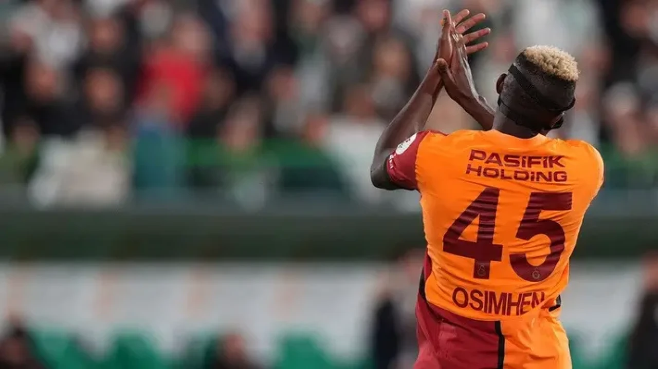 Galatasaray'a Osimhen'den sonra bir dünya yıldızı daha! Gardi tüm yetkiyi aldı, Manchester United'a gidiyor 3