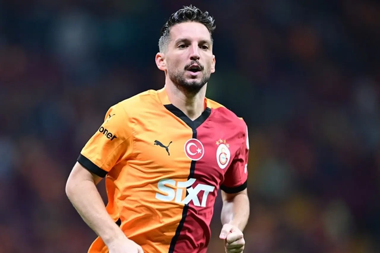 Galatasaray'da şok ayrılık iddiası: Yaşlı kurt Mertens yolcu olabilir! Transfer fitilini Juan Mata ateşledi 7