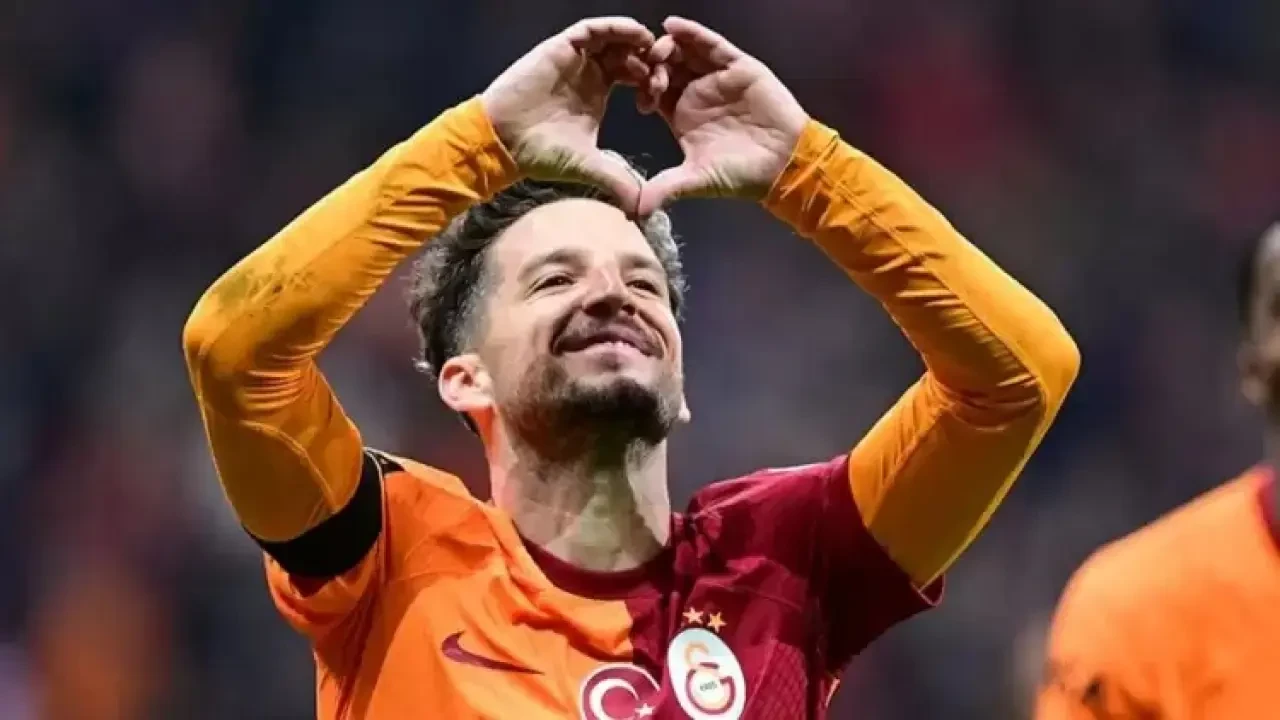 Galatasaray'da şok ayrılık iddiası: Yaşlı kurt Mertens yolcu olabilir! Transfer fitilini Juan Mata ateşledi 8