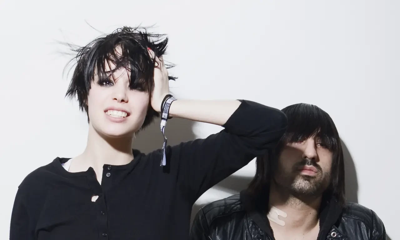 Crystal Castles üyeleri Kimdir, Crystal Castles grubu neden dağıldı?