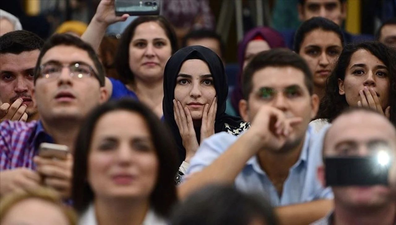 Öğretmenler dikkat: Milli Eğitim Bakanlığı Mazerete Bağlı Yer Değiştirme sonuçlarını açıkladı!