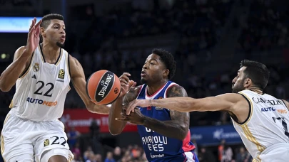 Real madrid-anadolu efes maçına geri sayım: Hangi kanalda, saat kaçta canlı yayınlanacak? THY Euroleague Real Madrid Anadolu Efes basket maçı şifresiz mi?