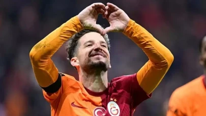 Galatasaray taraftarını üzecek haber: Dries Mertens ara transferde gidiyor mu?